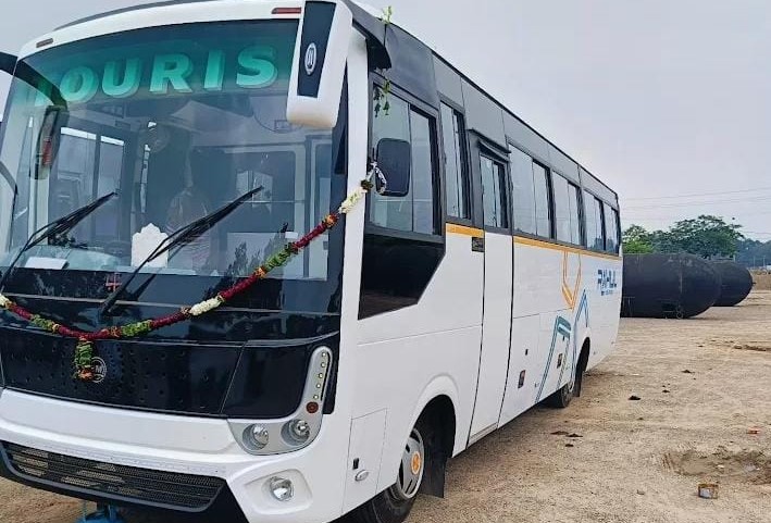 Book Instant Taxi Service in Prayagraj with Transparent Pricing