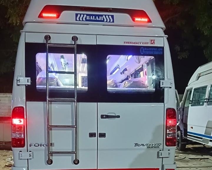 Tempo Traveller Rental in Prayagraj for Group Journeys
