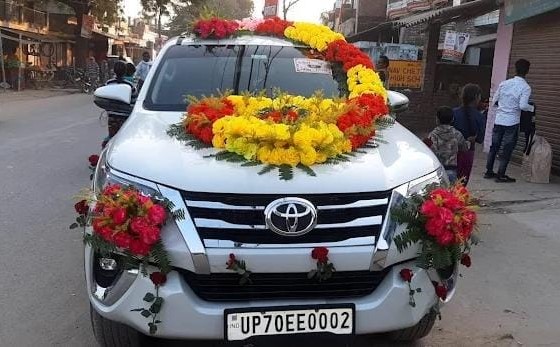 taxi on rent in Prayagraj