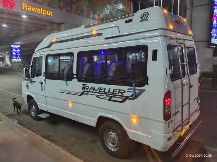 One Way Car Rental from Prayagraj to Varanasi and More