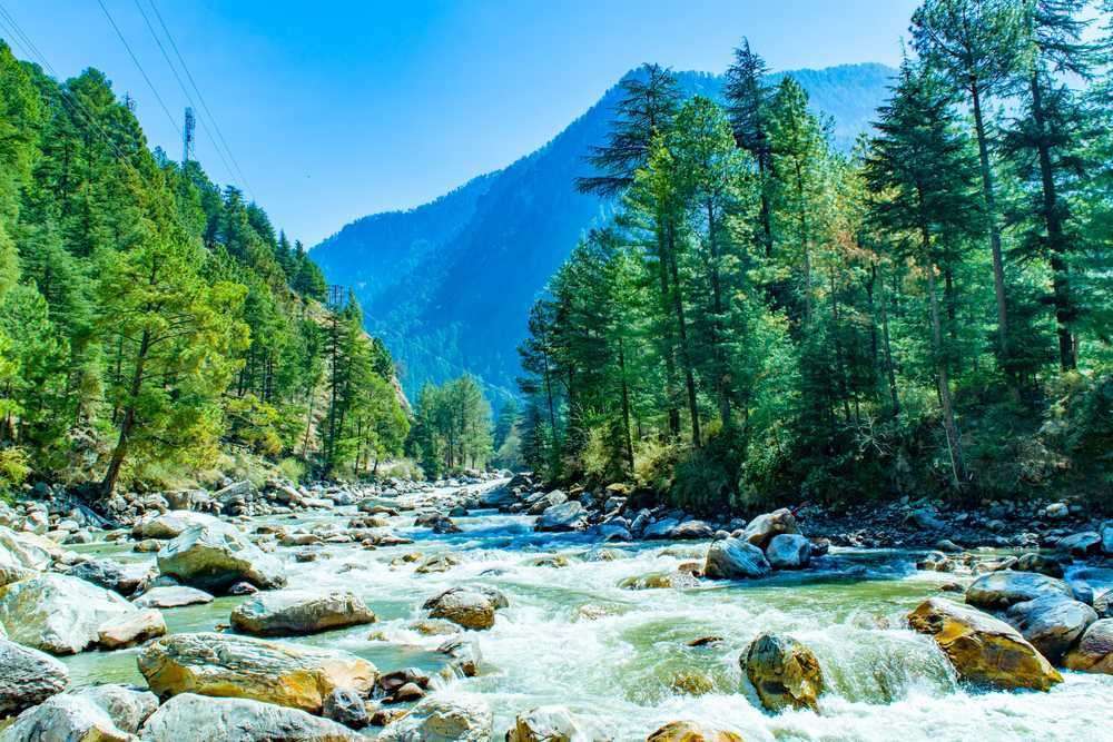 Taxi from Prayagraj to Himachal Pradesh – Travel to Shimla, Manali, and Dharamshala with Pandit Ji Tours